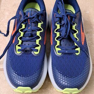 Brand New - Brooks Caldera 6